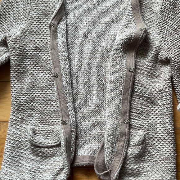 Ann Taylor Loft Sweater Jacket Chunky Knit Tan women’s size Small - Picture 5 of 7